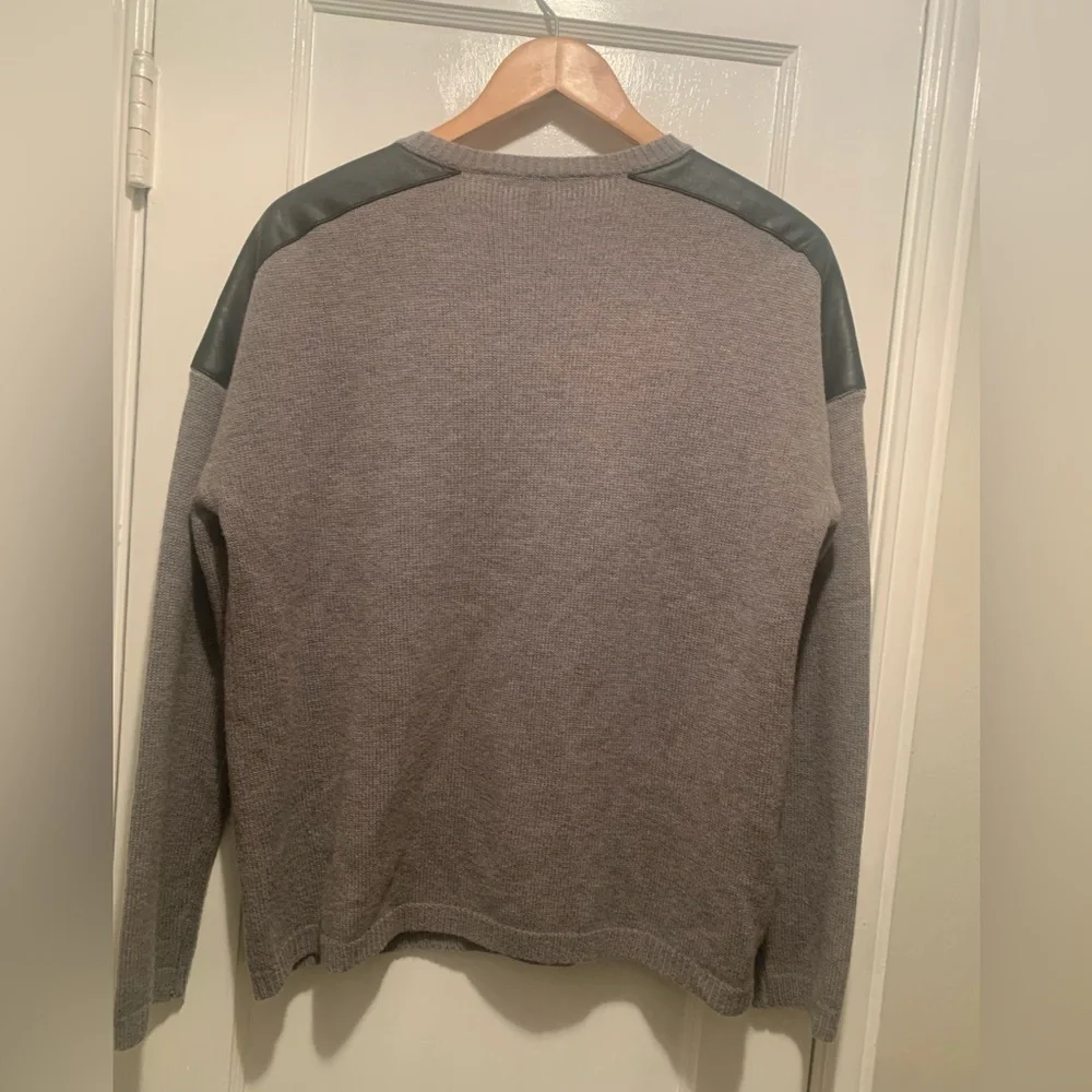 BCBGMaxAzria Gray Sweater with Black Shoulder Detail S